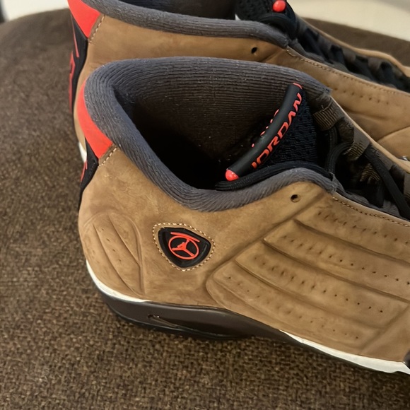 Nike Air Jordan 14 Retro ‘Winterized’ DO9406-200 - Picture 3 of 6